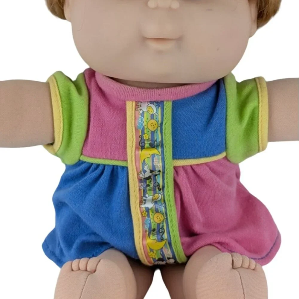 Mattel Cabbage‎ Patch Kids Baby Girl Doll Red Hair Blue Eyes Giggles Vtg 1995